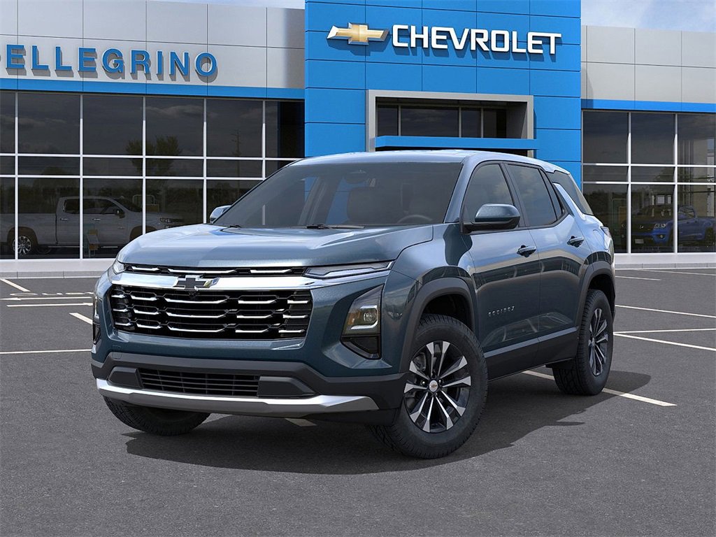 2026 Chevrolet Equinox LT photo 2