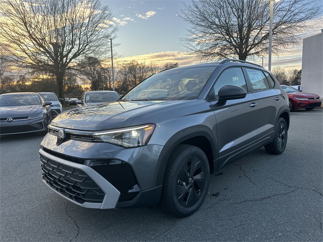 2026 Volkswagen Taos S's photo