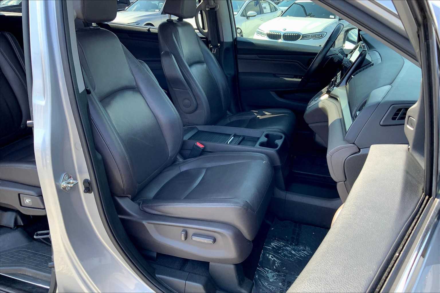 2019 Honda Odyssey EX-L photo 8