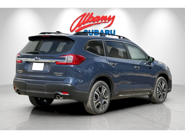 2025 Subaru Ascent Touring photo 4