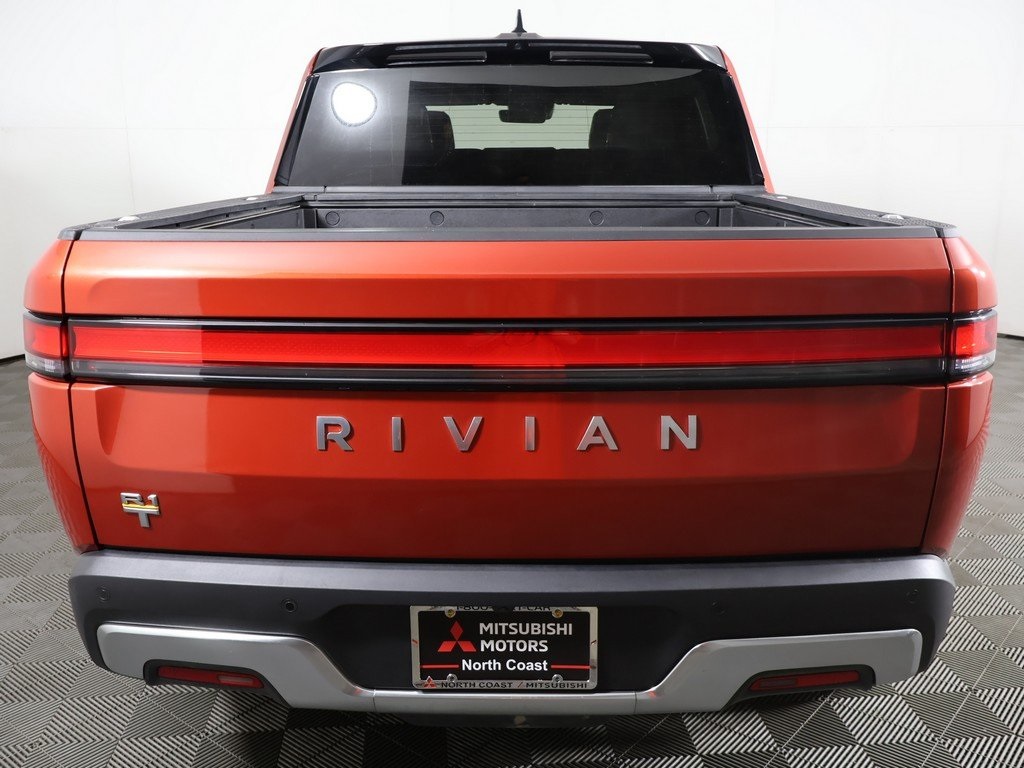2022 Rivian R1T Adventure photo 8