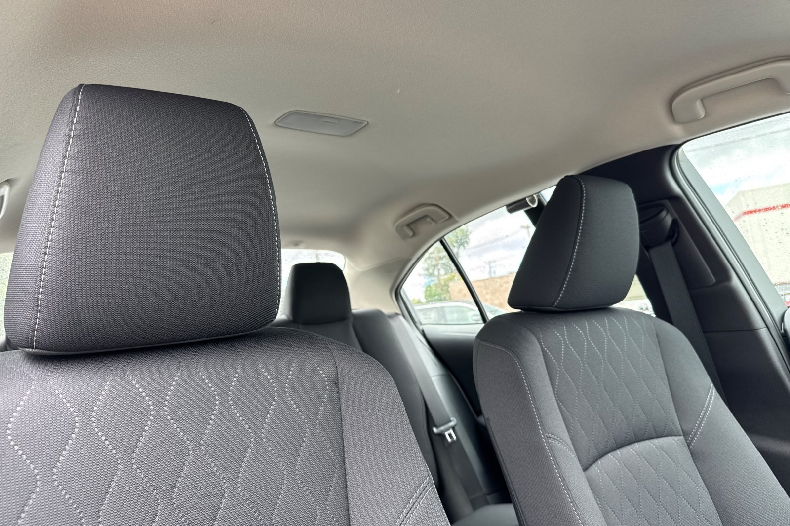 2025 Toyota Corolla LE photo 17