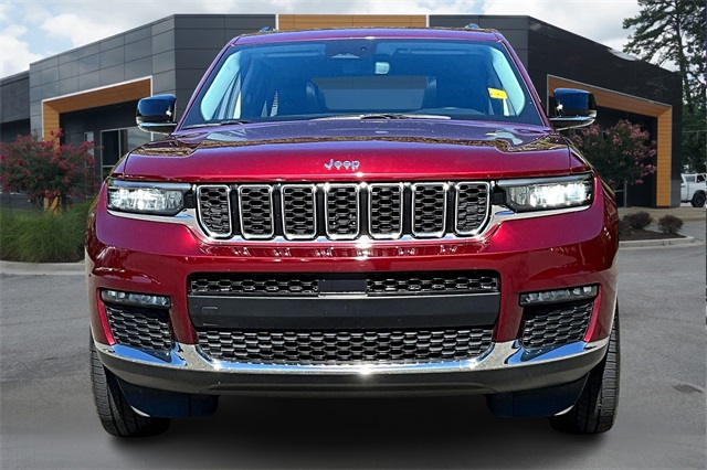 2022 Jeep Grand Cherokee Limited photo 2