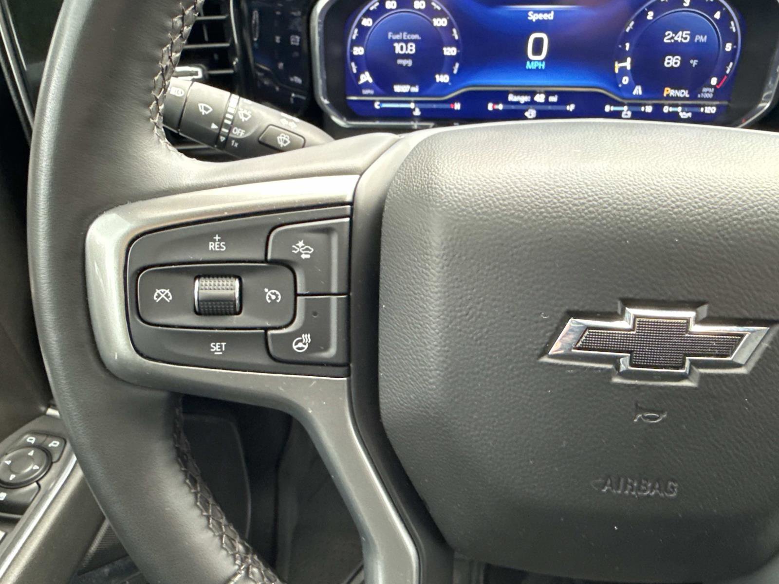 2024 Chevrolet Silverado 1500 RST photo 15
