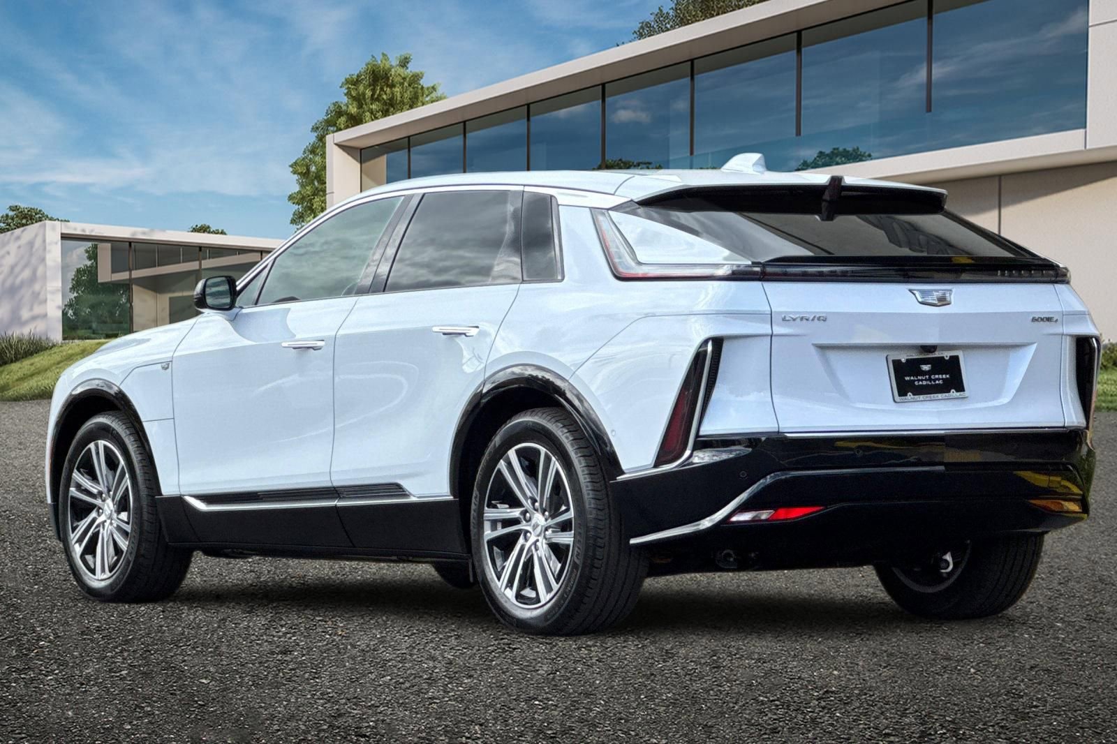 2026 Cadillac Lyriq Luxury photo 5