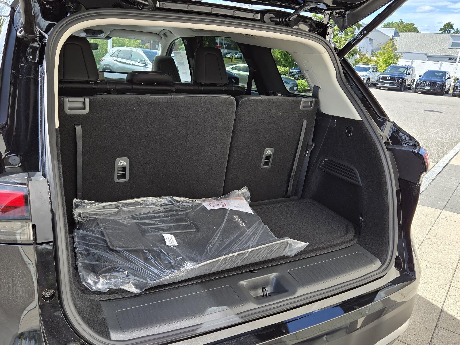 2026 Infiniti QX60 Luxe AWD photo 19