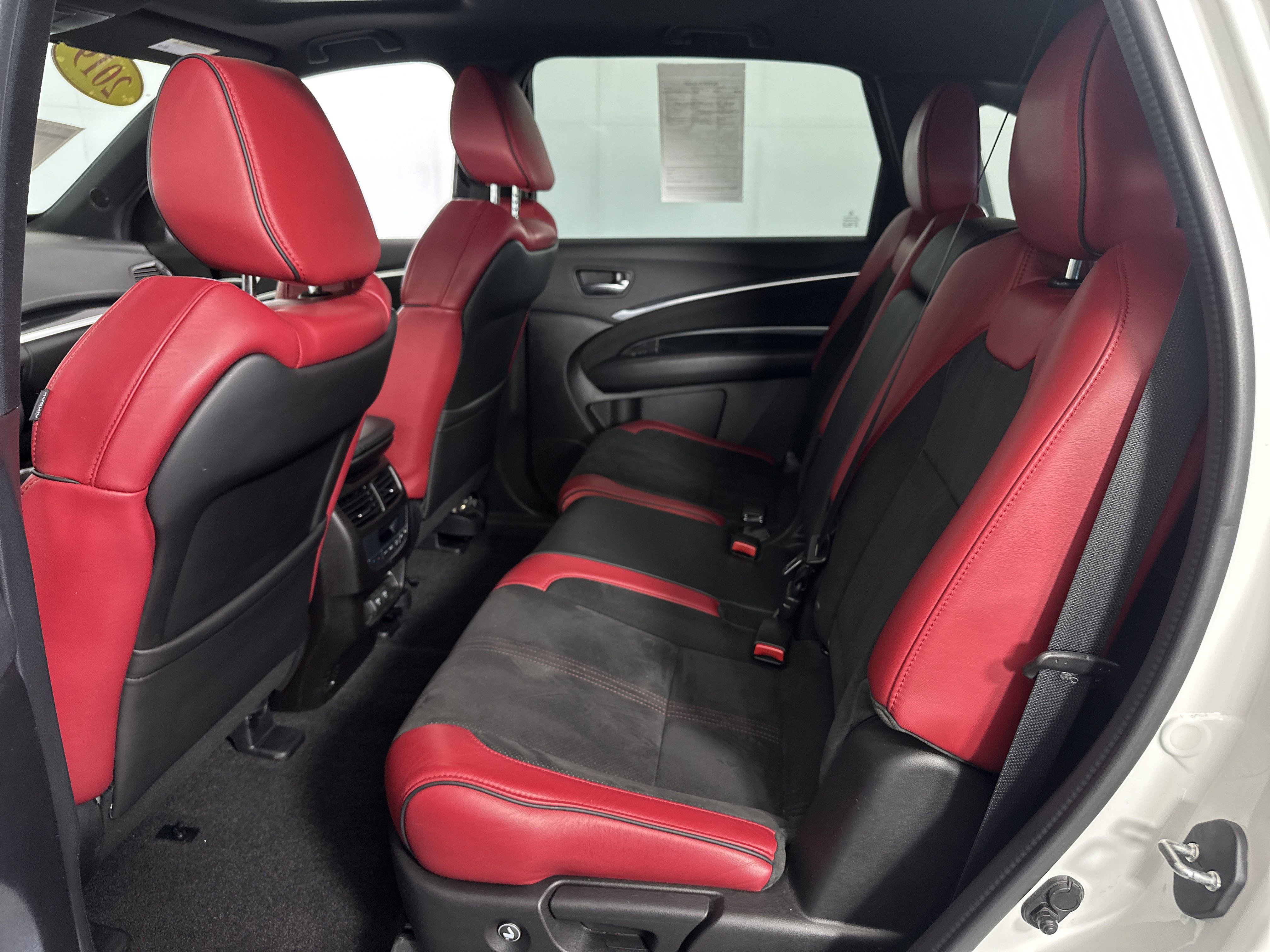 2019 Acura MDX Technology A-Spec photo 5