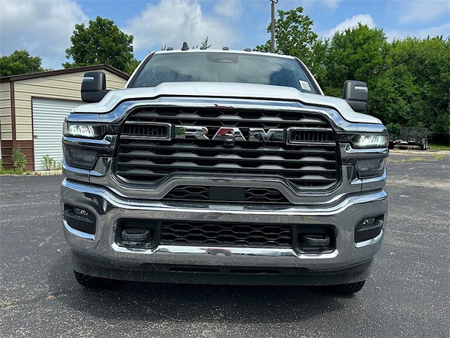 2025 Ram 3500 Tradesman photo 10