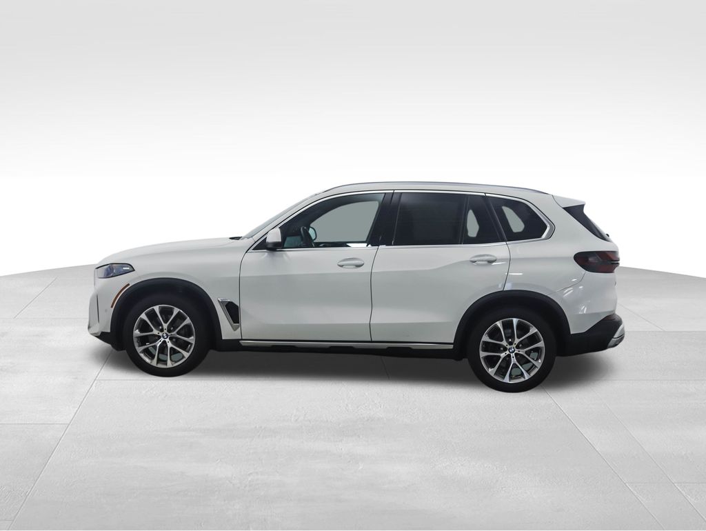 Certified 2024 BMW X5 40i with VIN 5UX23EU08R9U40563 for sale in Minneapolis, Minnesota