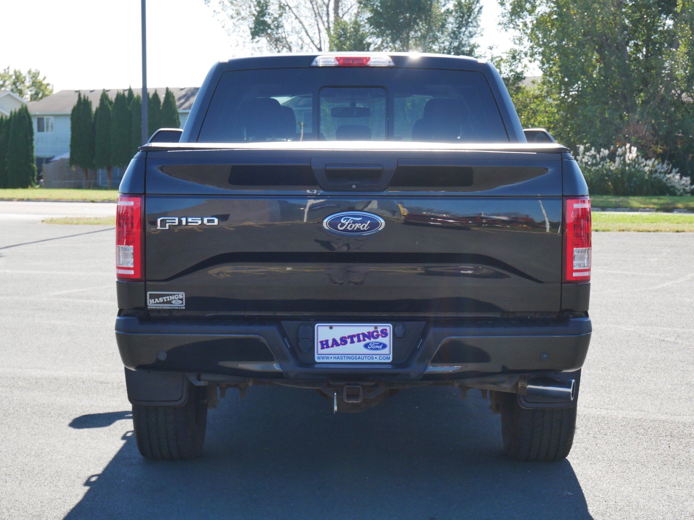 2015 Ford F-150 XLT photo 3