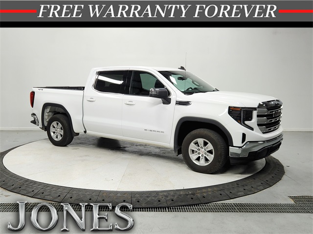 2022 GMC Sierra 1500 SLE's photo
