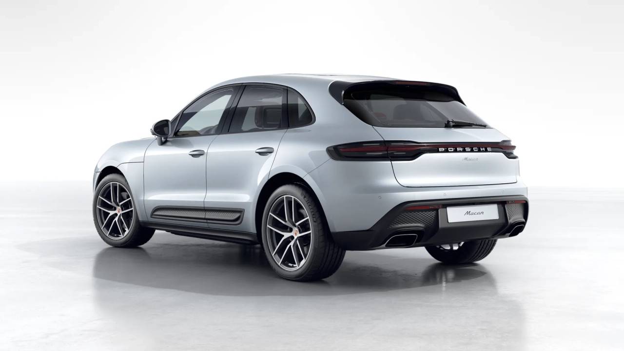 2026 Porsche Macan T photo 3