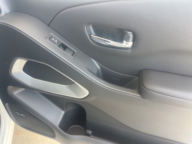 2025 Nissan Frontier Crew Cab SV photo 18