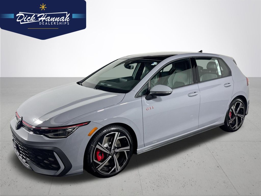 2025 Volkswagen Golf GTI SE's photo