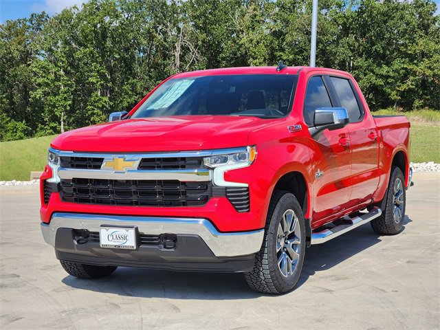 2026 Chevrolet Silverado 1500 LT Texas Edition photo 2