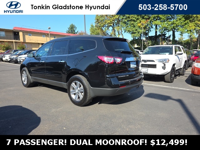 2017 Chevrolet Traverse 2LT photo 4