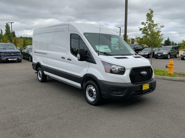 2025 Ford Transit photo 3