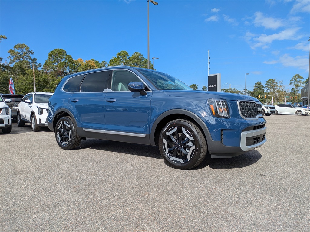 2025 Kia Telluride EX's photo