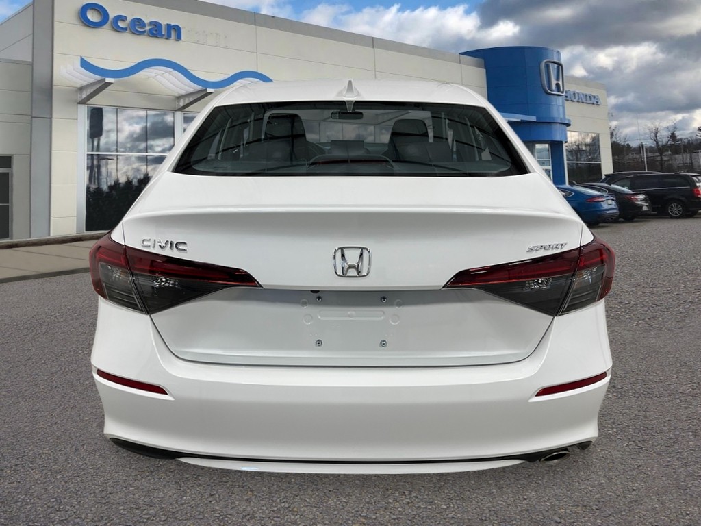 2025 Honda Civic Sport photo 4