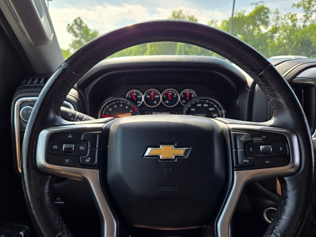 2022 Chevrolet Silverado 1500 LT photo 28