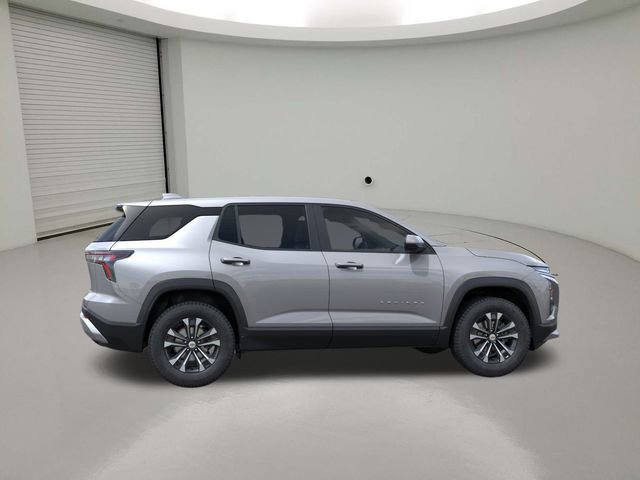 2026 Chevrolet Equinox LT photo 2