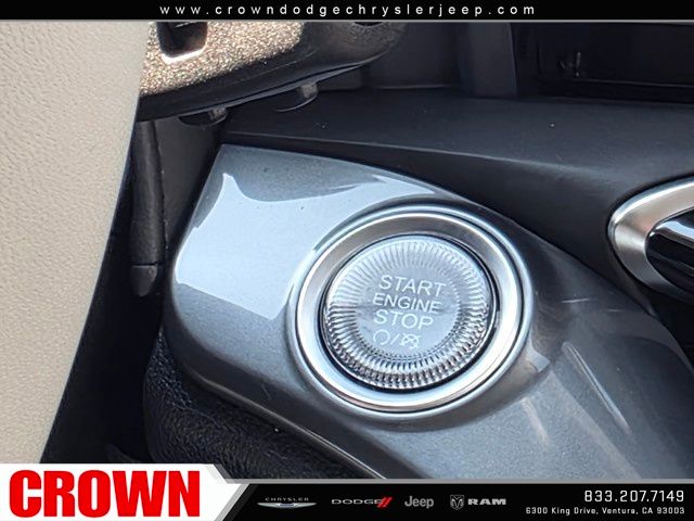 2025 Fiat 500e La Prima photo 19
