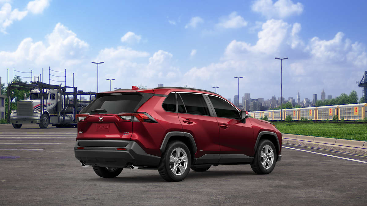 2025 Toyota RAV4 Hybrid XLE photo 8