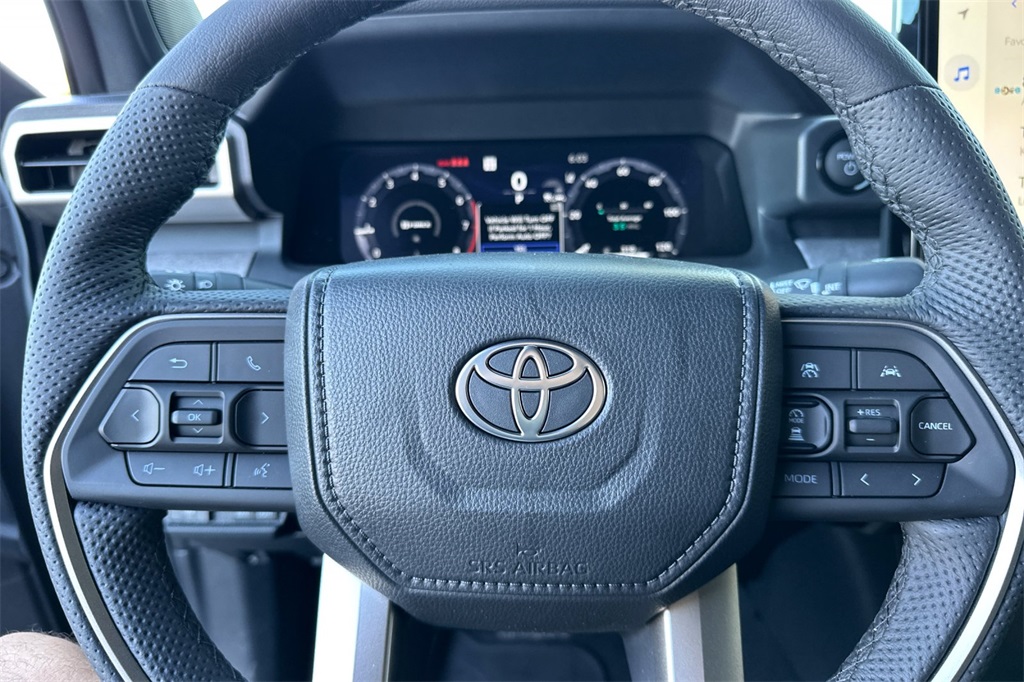 2025 Toyota Tacoma Trailhunter photo 21