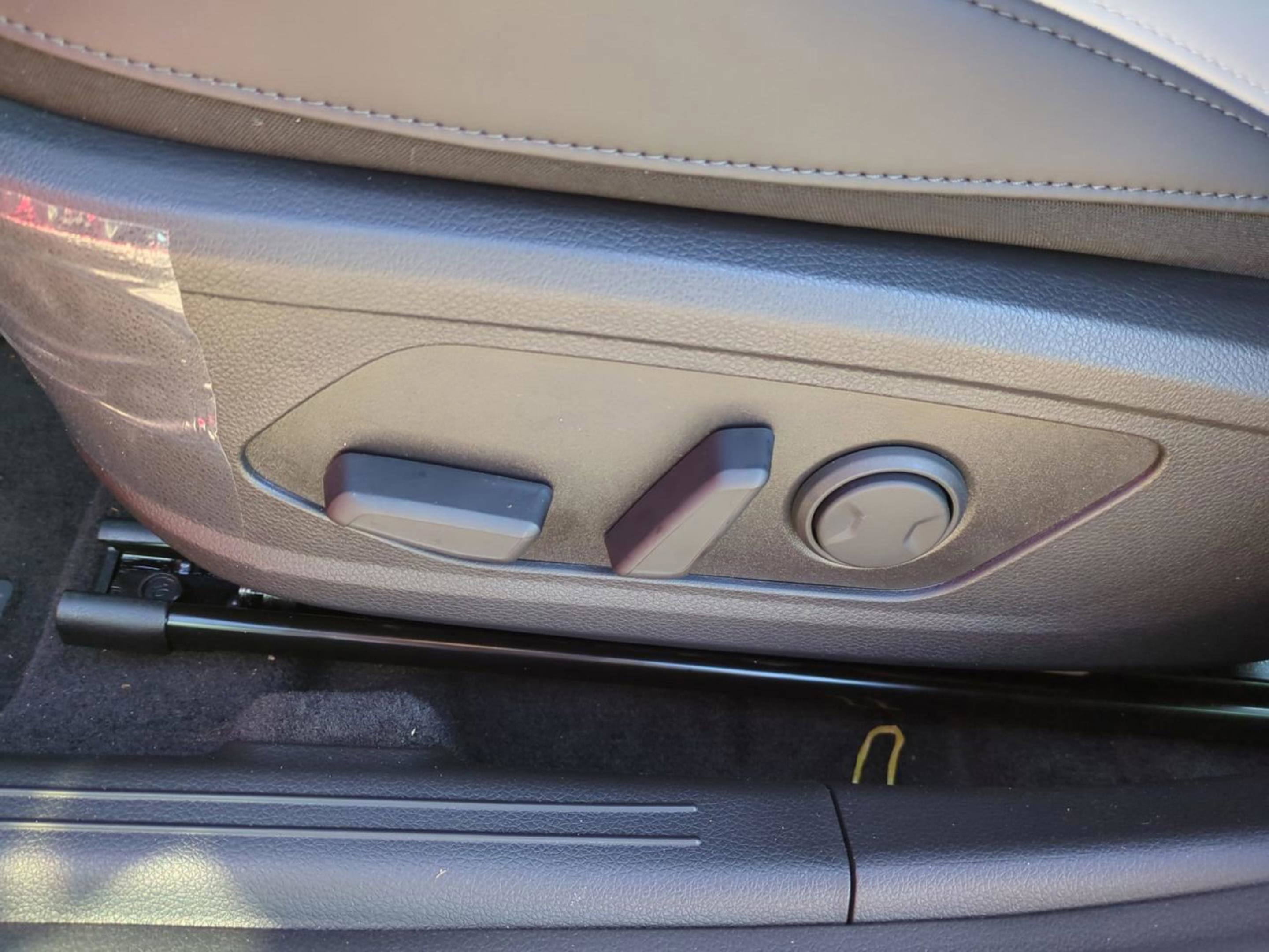 2025 Kia K5 GT-Line photo 19