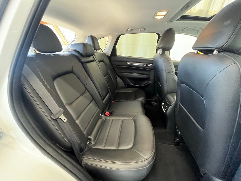 2019 Mazda CX-5 Grand Touring Premium photo 25