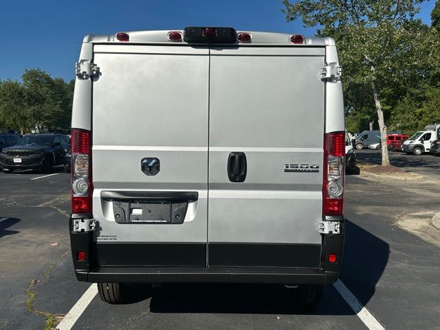 2025 Ram ProMaster 1500 Tradesman photo 5