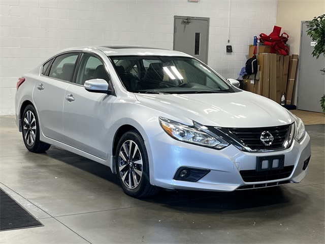 2016 Nissan Altima 2.5 SL photo 3