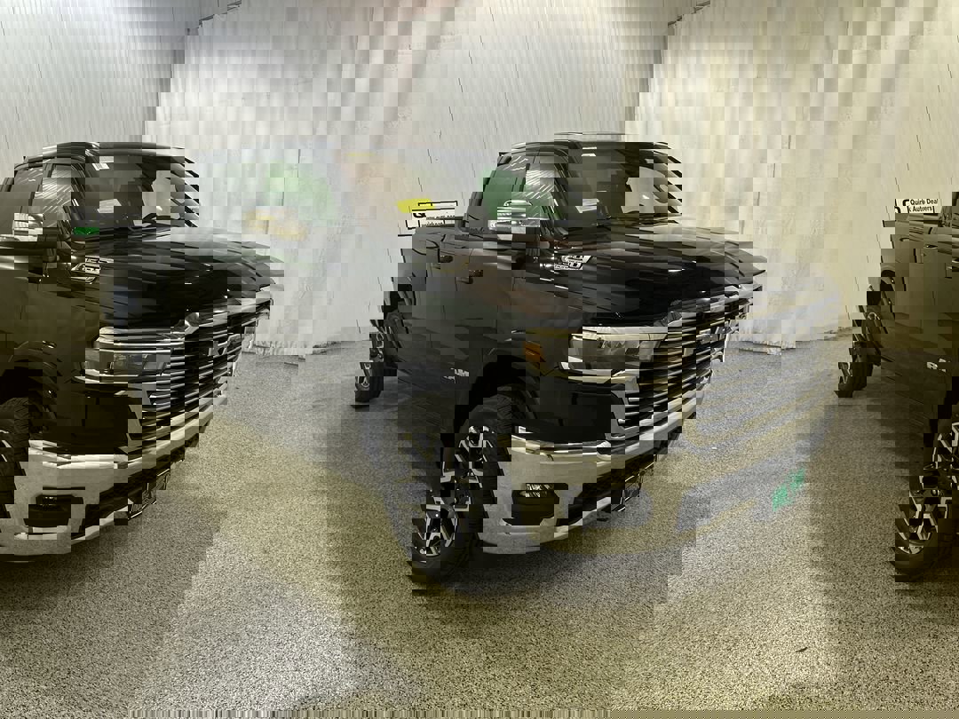 2026 Ram 1500 Laramie photo 3