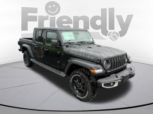 2025 Jeep Gladiator High Tide's photo
