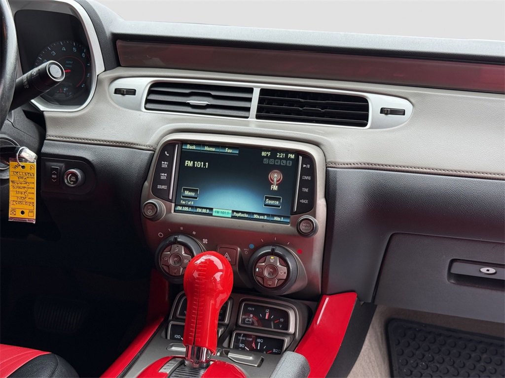 2014 Chevrolet Camaro SS photo 21
