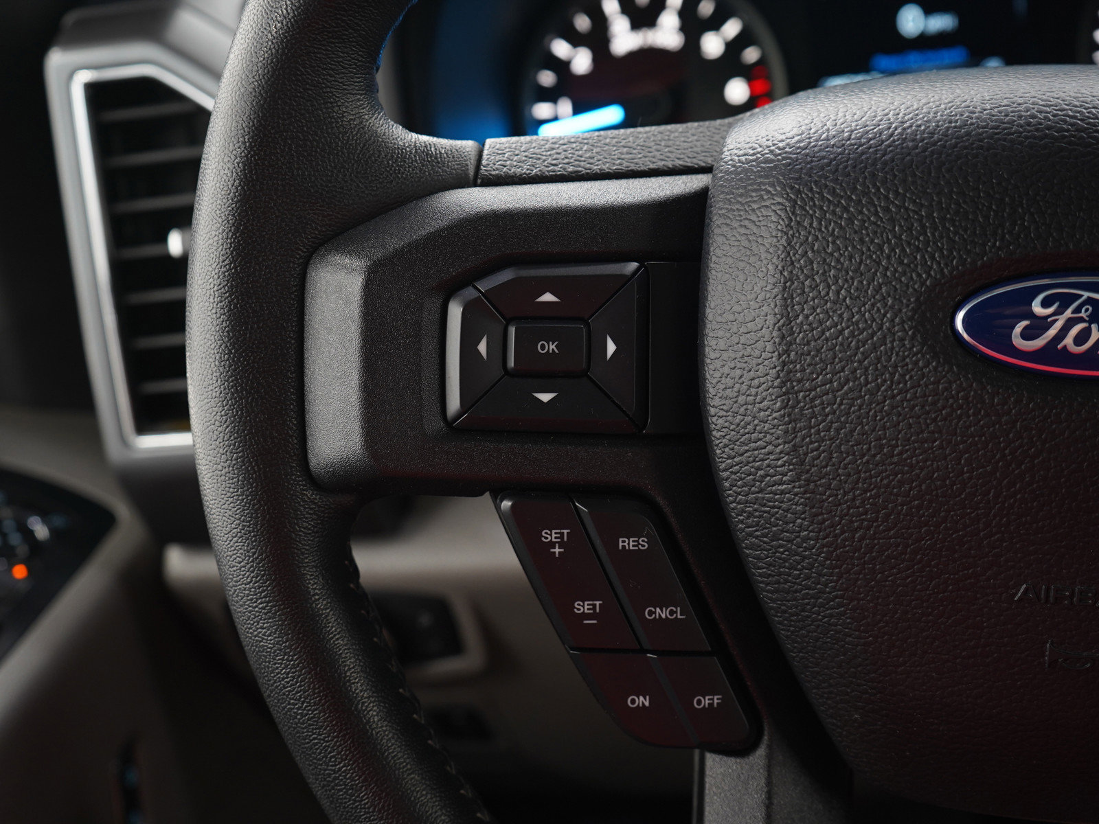 2018 Ford F-150 XL photo 22