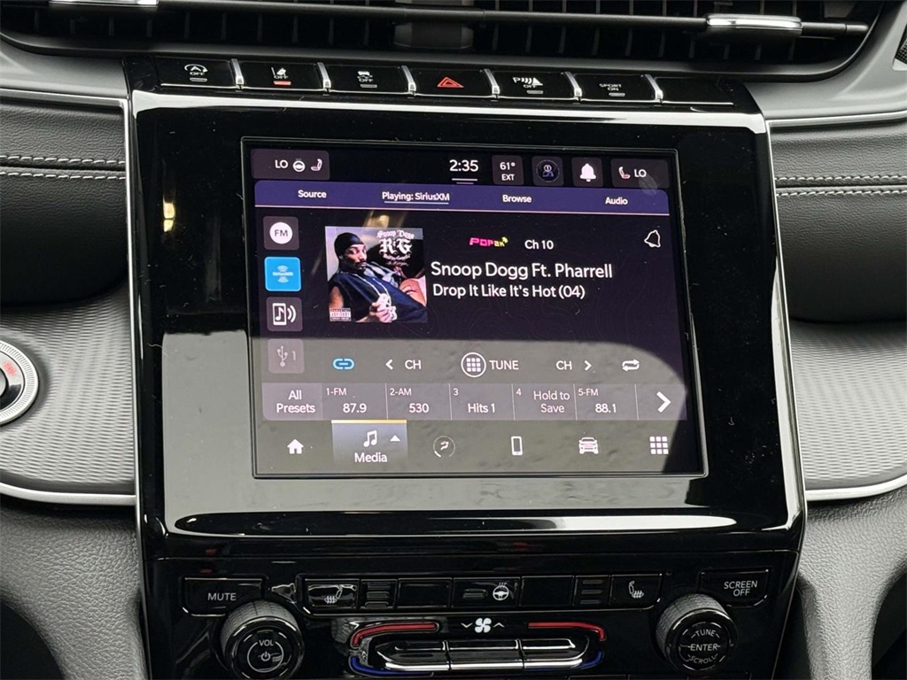 2025 Jeep Grand Cherokee Altitude X photo 2