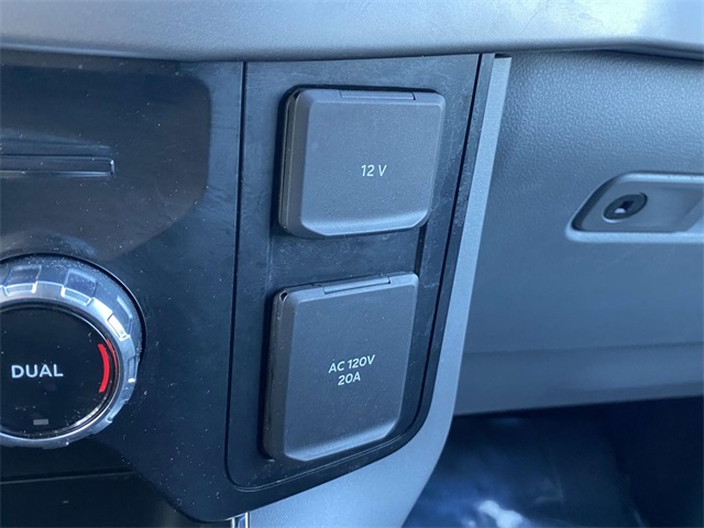 2024 Ford F-150 XLT photo 26
