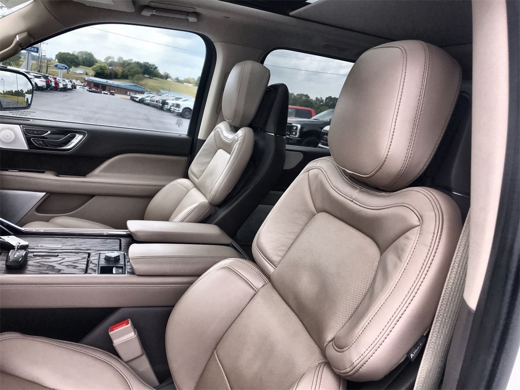 2023 Lincoln Navigator Reserve photo 11