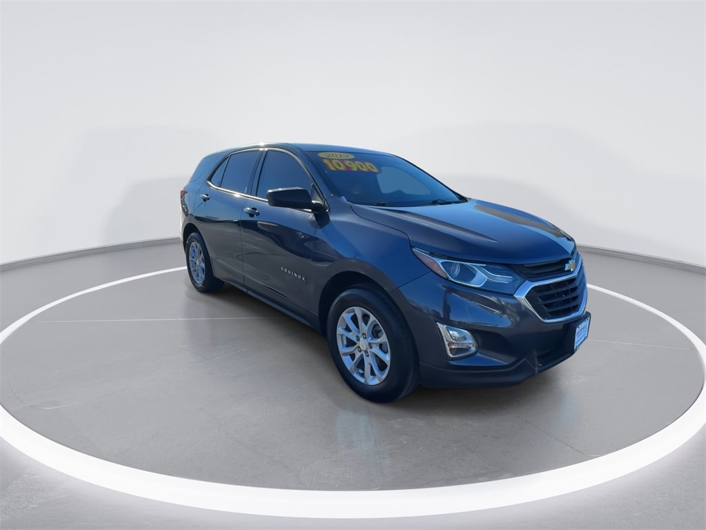 Used 2019 Chevrolet Equinox LS with VIN 3GNAXSEV1KL261117 for sale in Columbia, KY