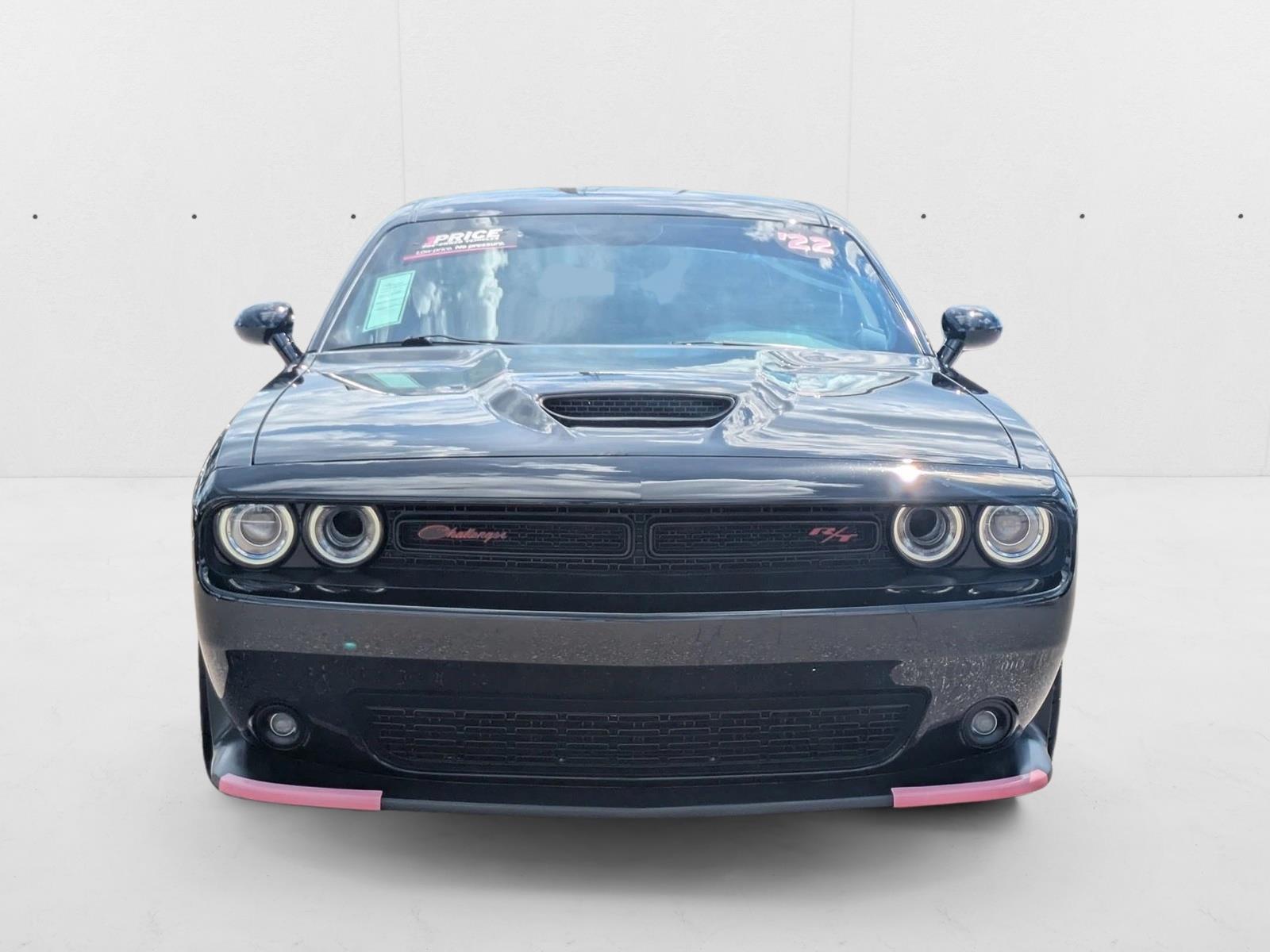 2022 Dodge Challenger R/T photo 2