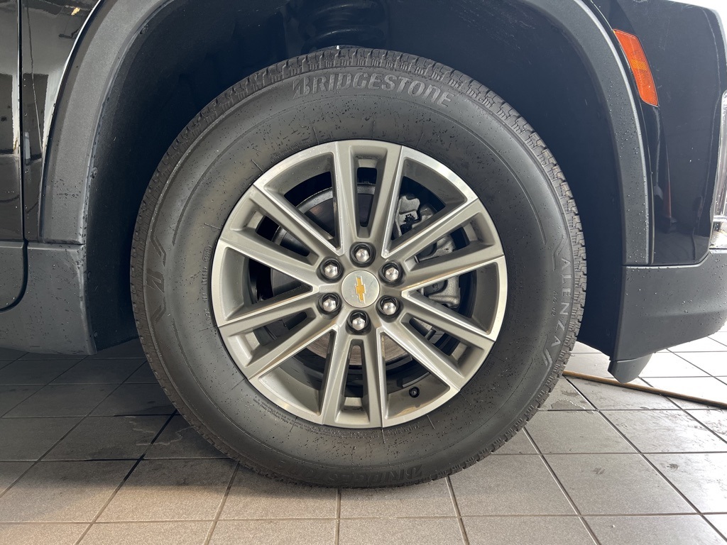 2023 Chevrolet Traverse Cloth 1LT photo 6