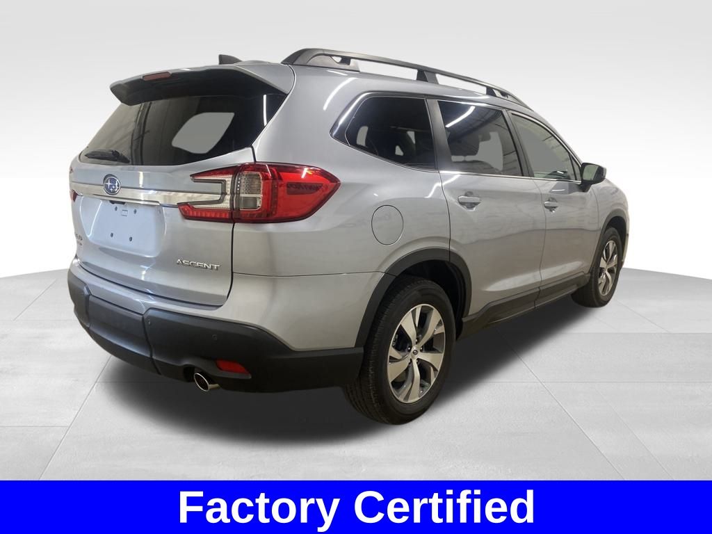 2024 Subaru Ascent Premium photo 4
