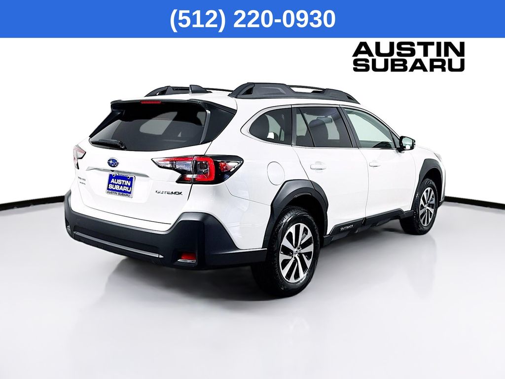 2025 Subaru Outback Premium photo 4