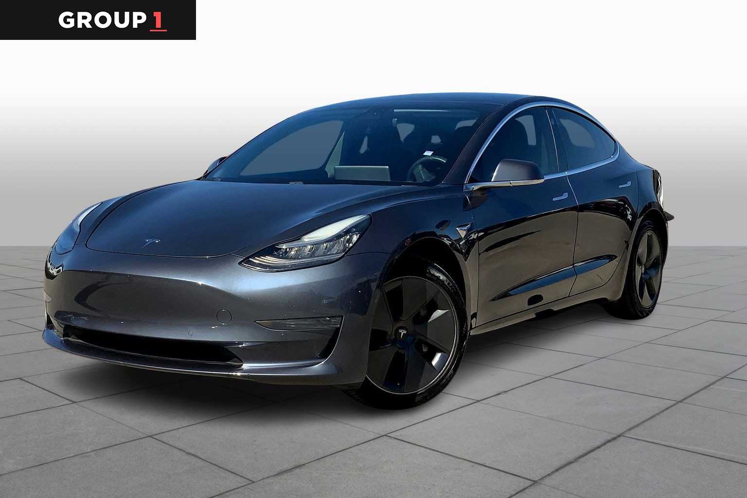 2020 Tesla Model 3 Base's photo