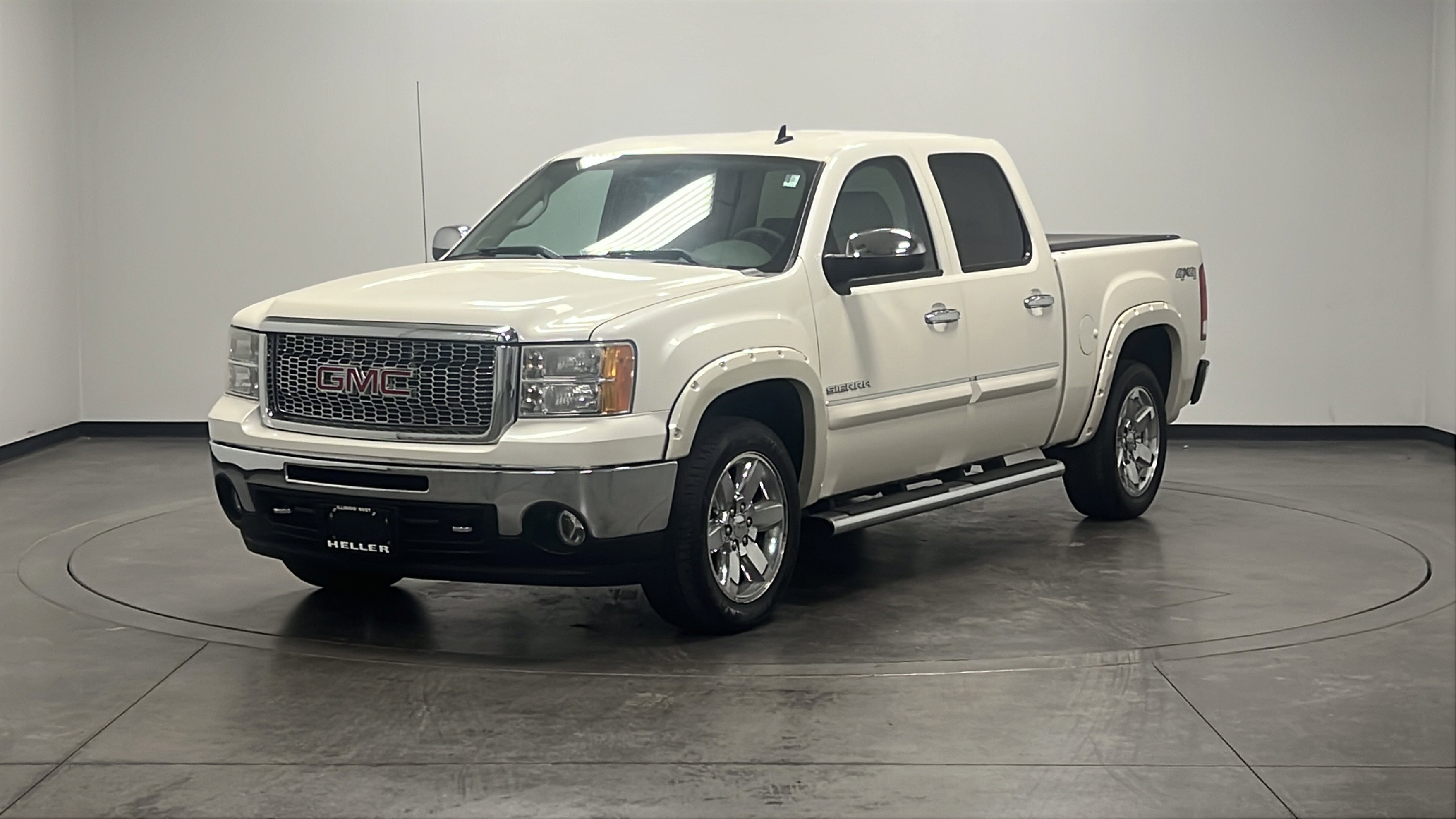 2012 Gmc Sierra 1500 SLT photo 3