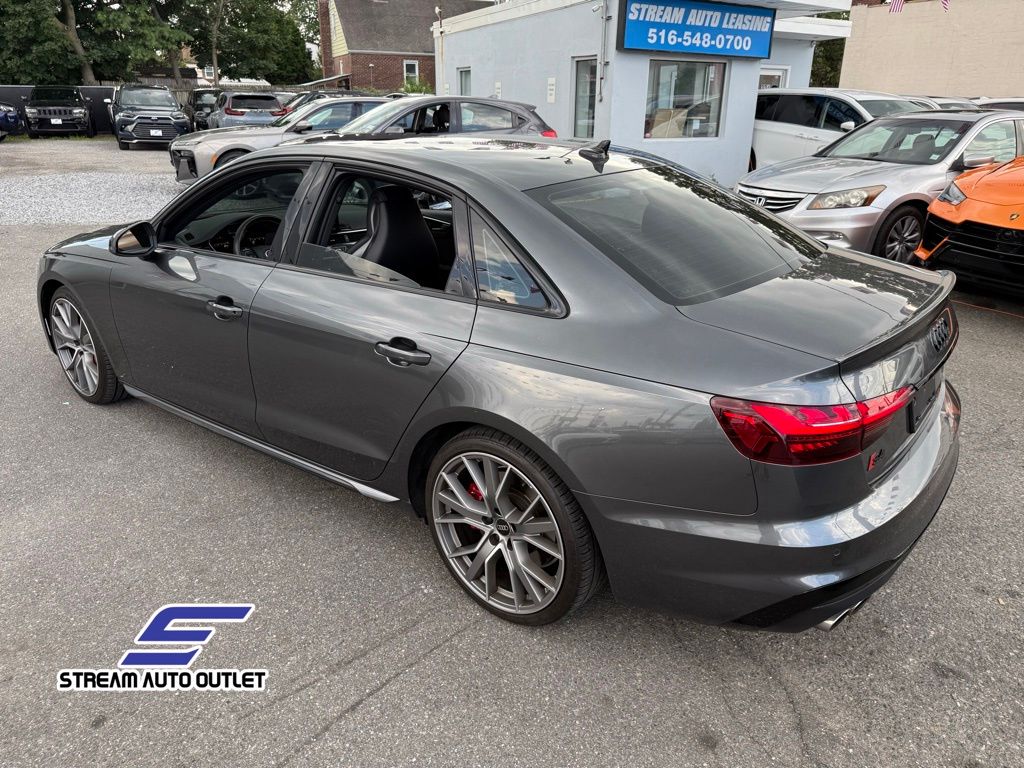 2022 Audi S4 Base Premium Plus photo 4