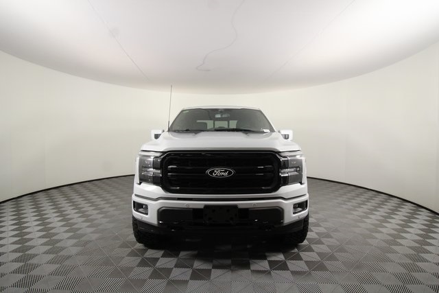 2025 Ford F-150 Lariat photo 4