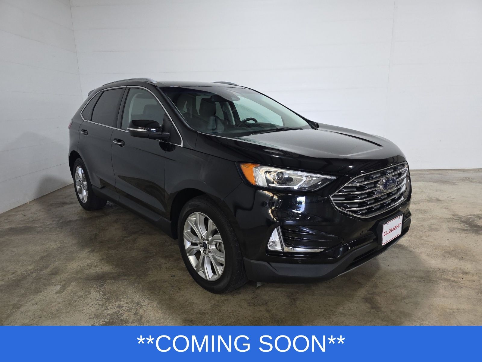 2020 Ford Edge Titanium photo 3