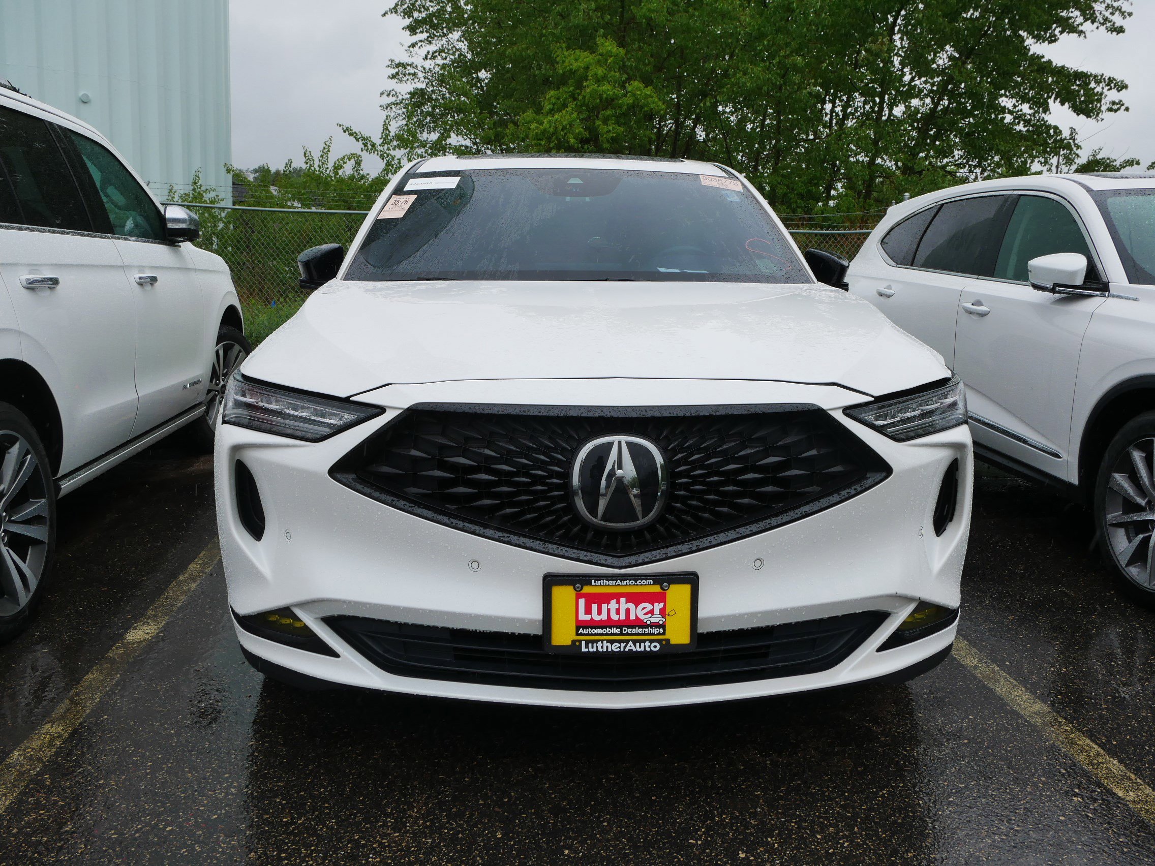 2022 Acura MDX A-Spec photo 2